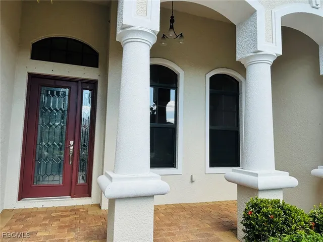 $4,000 | 12500 Fairmont Drive, Fort Myers, FL 33913