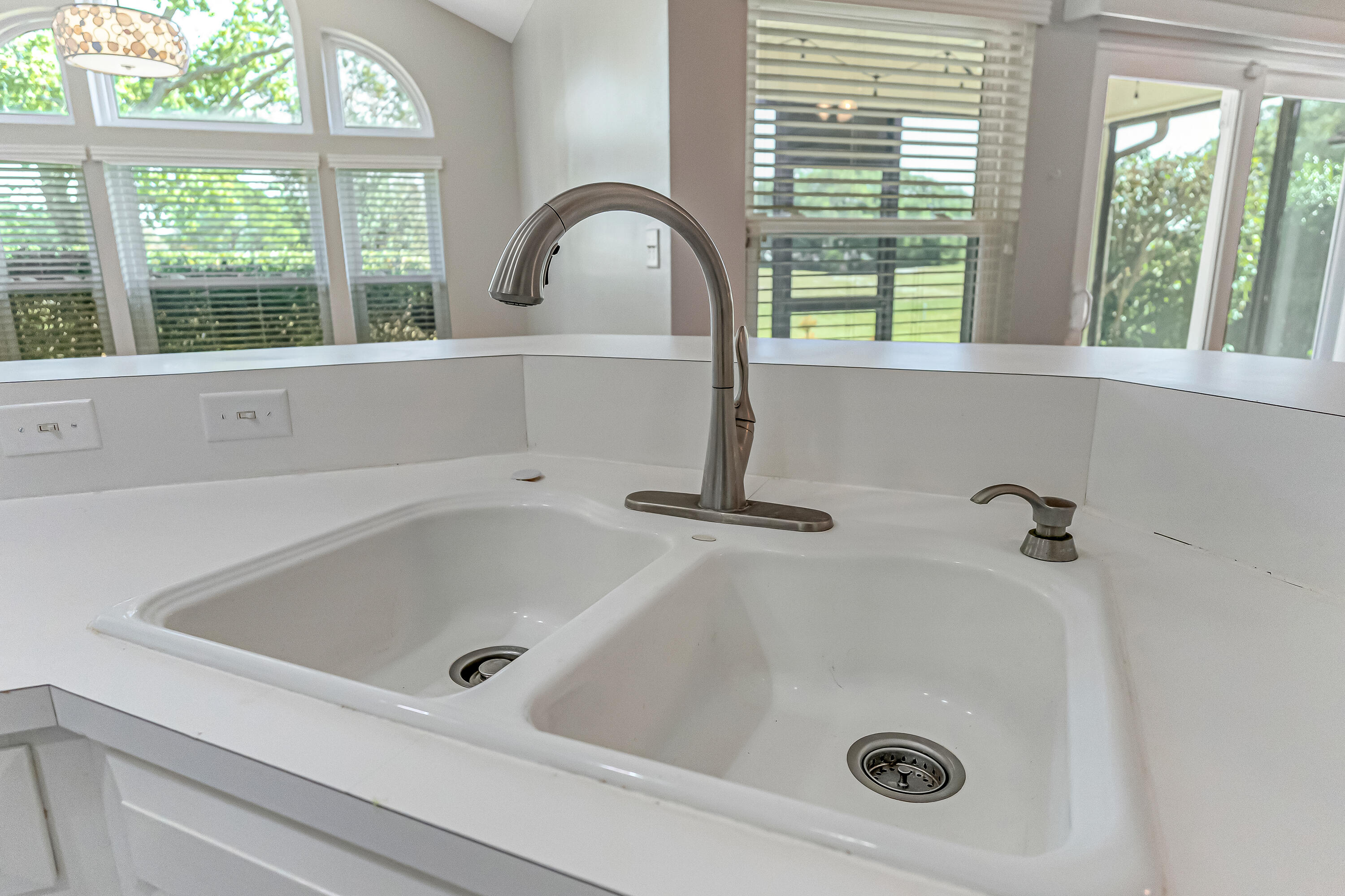 901 Shalimar Cove Shalimar, FL 32579 - Photo 17 of 63 a bath tub sitting in a bathroom next to a window