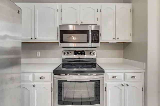 $450,000 | 901 Shalimar Cove, Shalimar, FL 32579