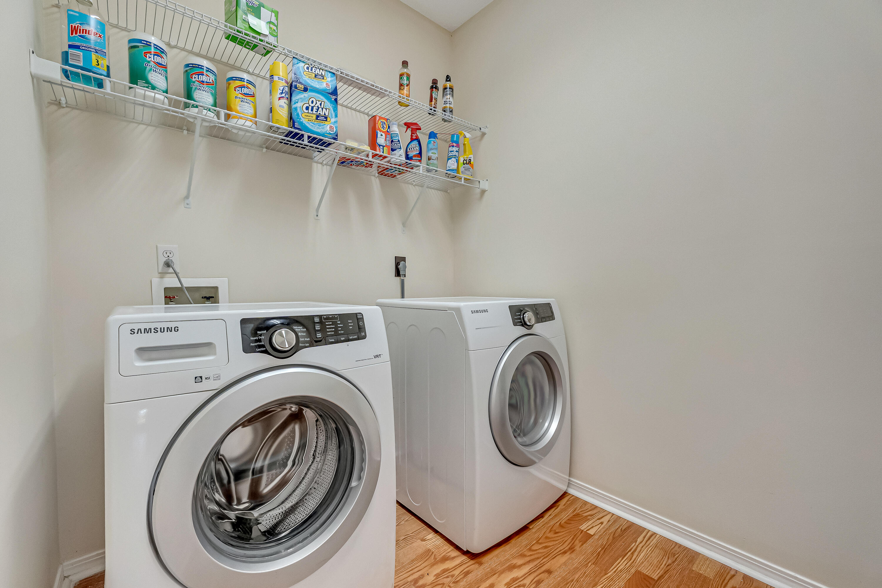 901 Shalimar Cove Shalimar, FL 32579 - Photo 49 of 63 a utility room with dryer and washer