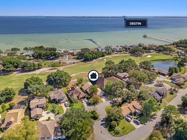 $450,000 | 901 Shalimar Cove, Shalimar, FL 32579