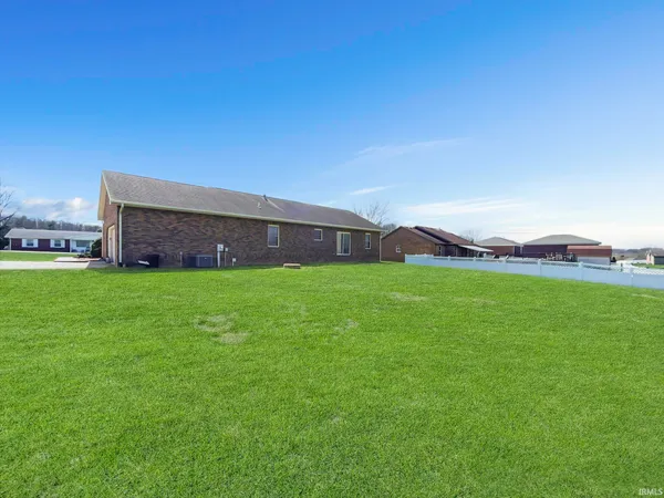 $319,900 | 11308 East Kramers Drive, Evansville, IN 47712