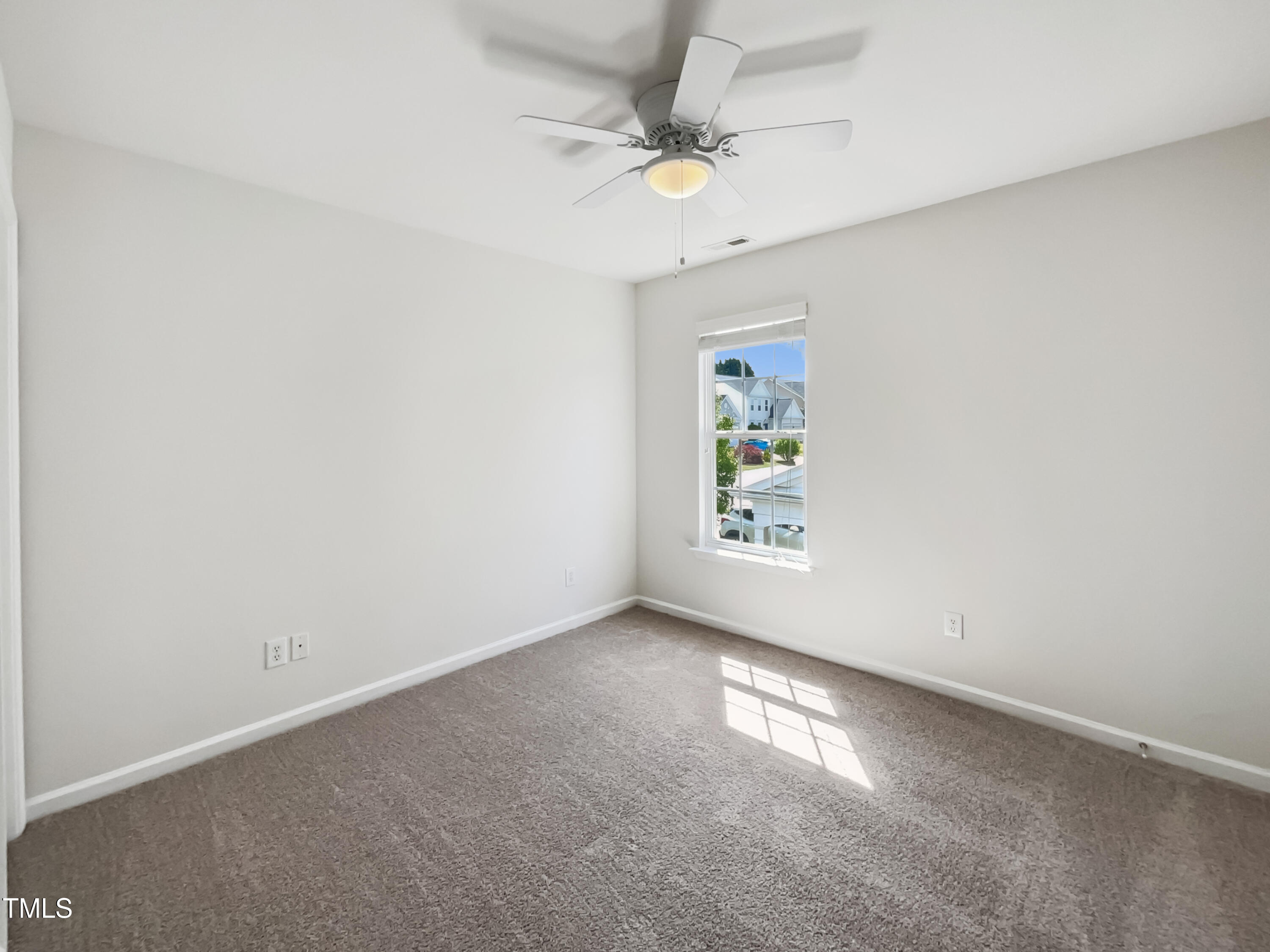 7425 Silver View Lane Raleigh, NC 27613 - Photo 14 of 22 listing_12