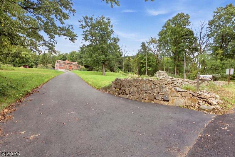 4 Spring Lane Long Valley, NJ 07853 - Photo 46 of 48 Gallery Image 46