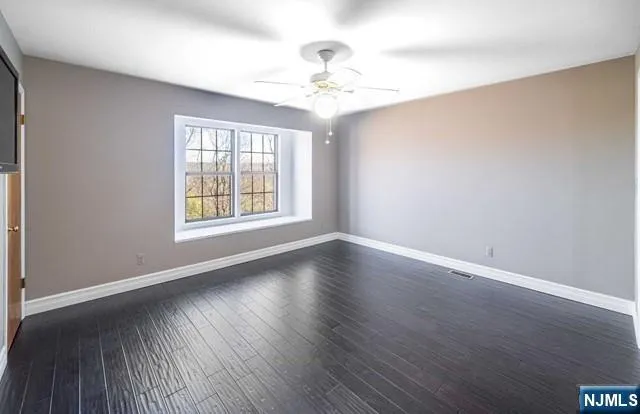 $2,300 | 44 G Manchester Lane, Unit G, West Milford, NJ 07480