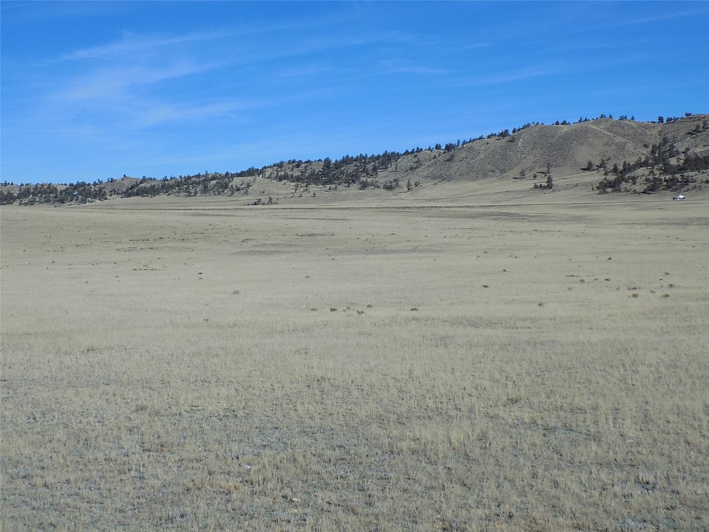 3685 Routt Road Hartsel, CO 80449 - Photo 4 of 10 a view of beach and ocean