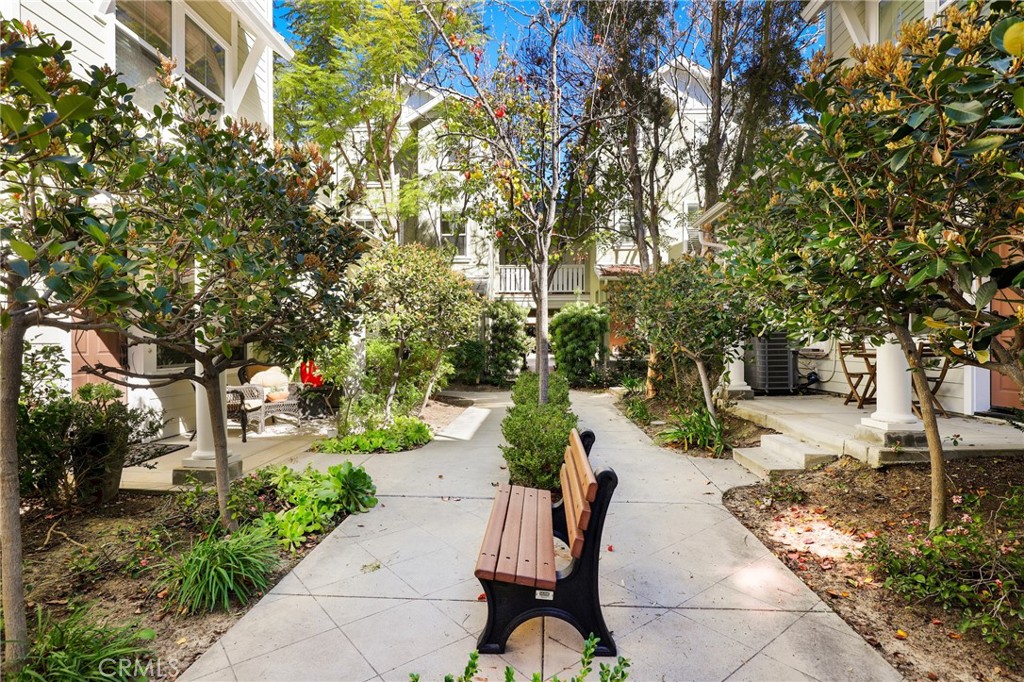 52 Valmont Way Ladera Ranch, CA 92694 - Photo 23 of 29 a view of a backyard