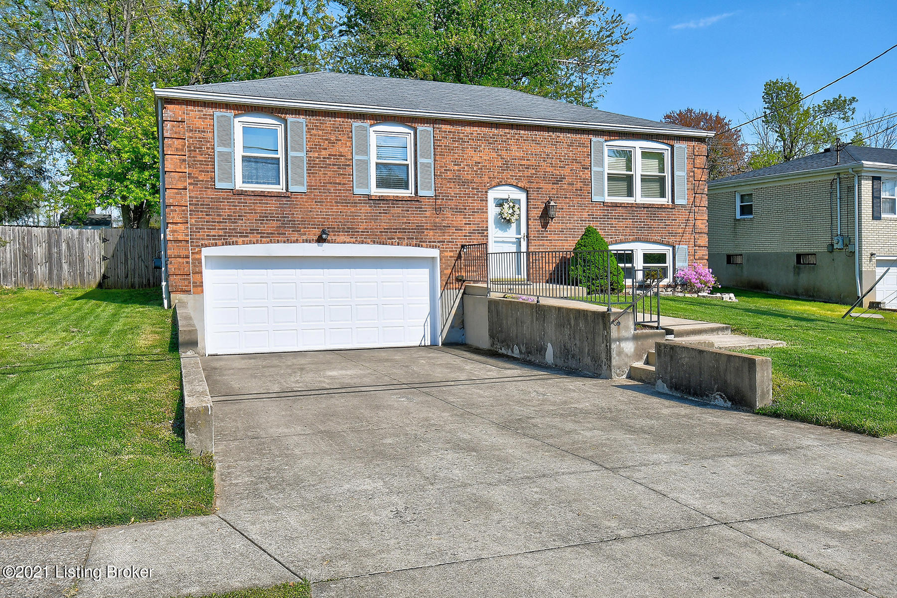 6705 El Rancho Road Louisville, KY 40291 - Photo 1 of 21 A