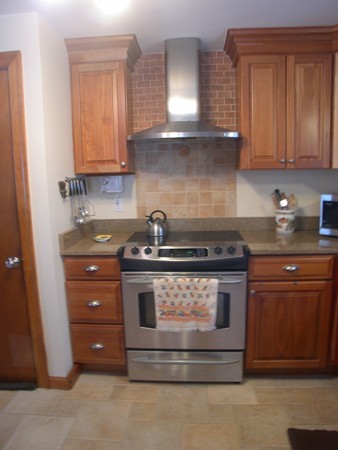 14 Longview Road Framingham, MA 01701 - Photo 7 of 30 Gallery Image 7