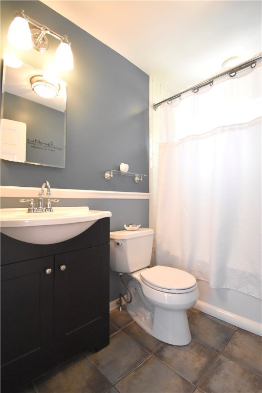 14 Terrace Avenue Warren, RI 02885 - Photo 18 of 23 Gallery Image 18
