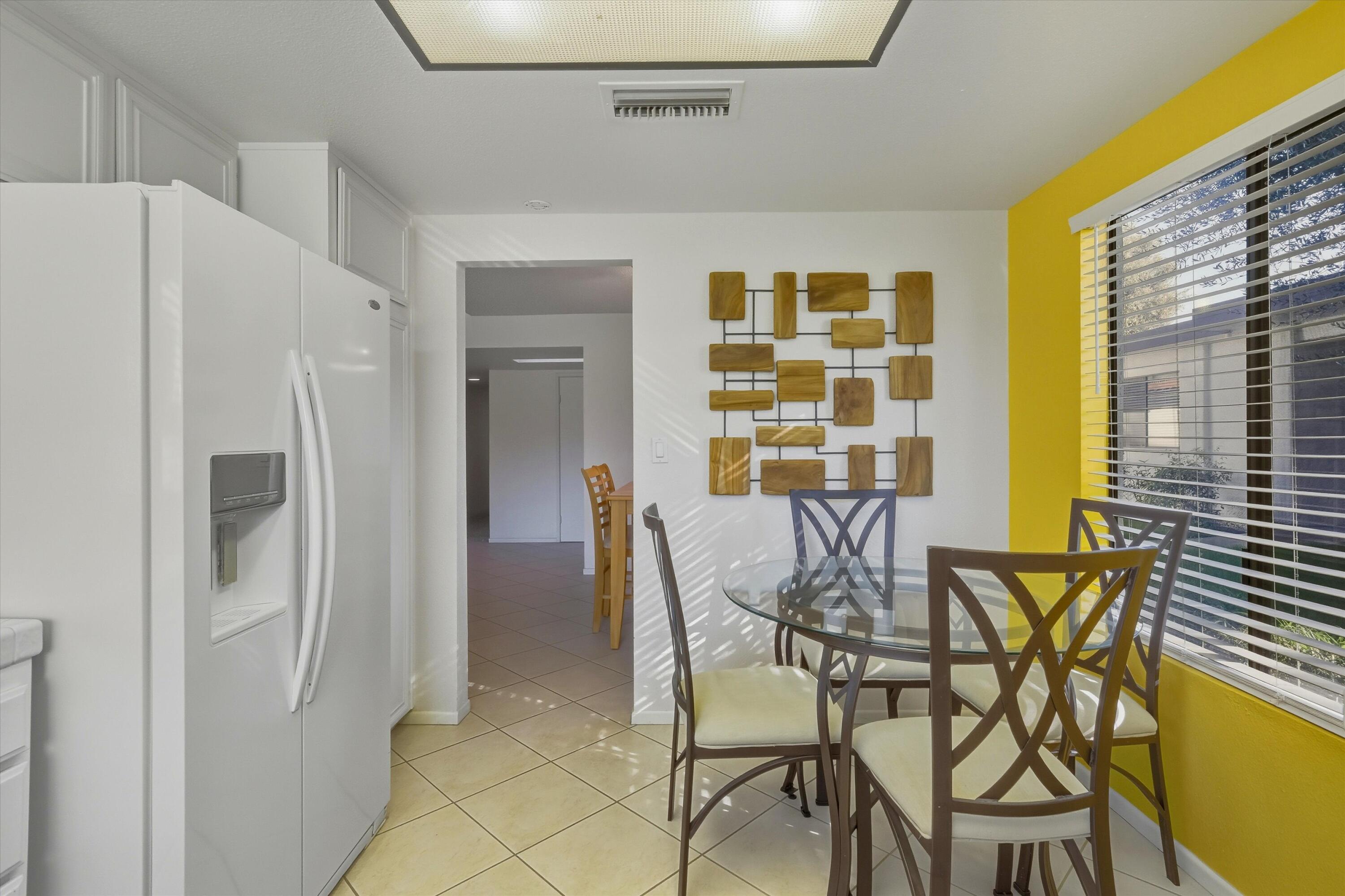 25 Torremolinos Drive Rancho Mirage, CA 92270 - Photo 12 of 20 18-107997147