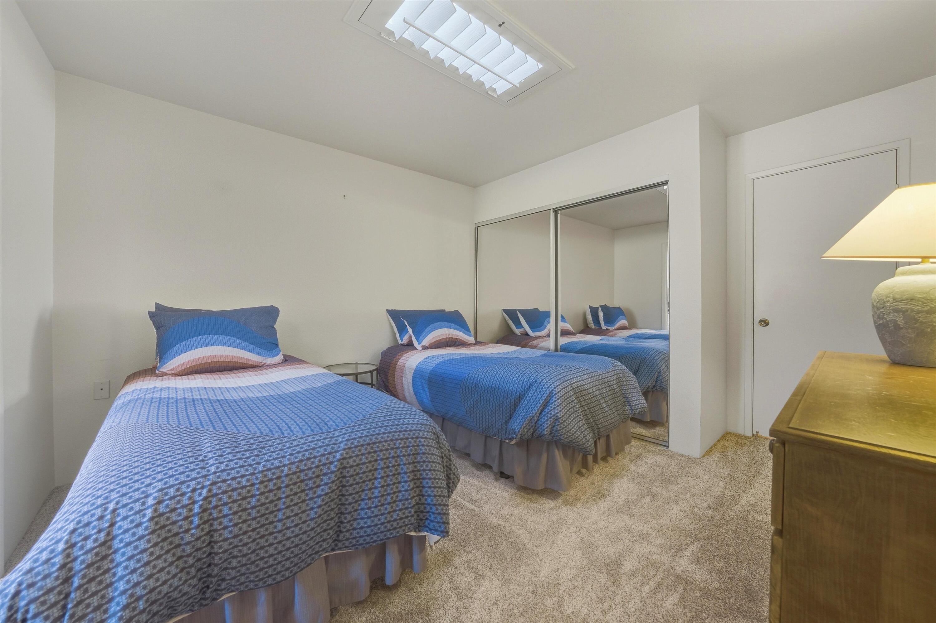 25 Torremolinos Drive Rancho Mirage, CA 92270 - Photo 13 of 20 19-107997148