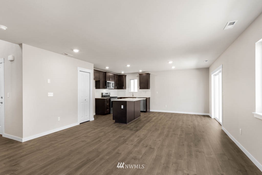 5908 Waverly Road Southwest, Unit 84 Port Orchard, WA 98367 - Photo 4 of 15 Gallery Image 4