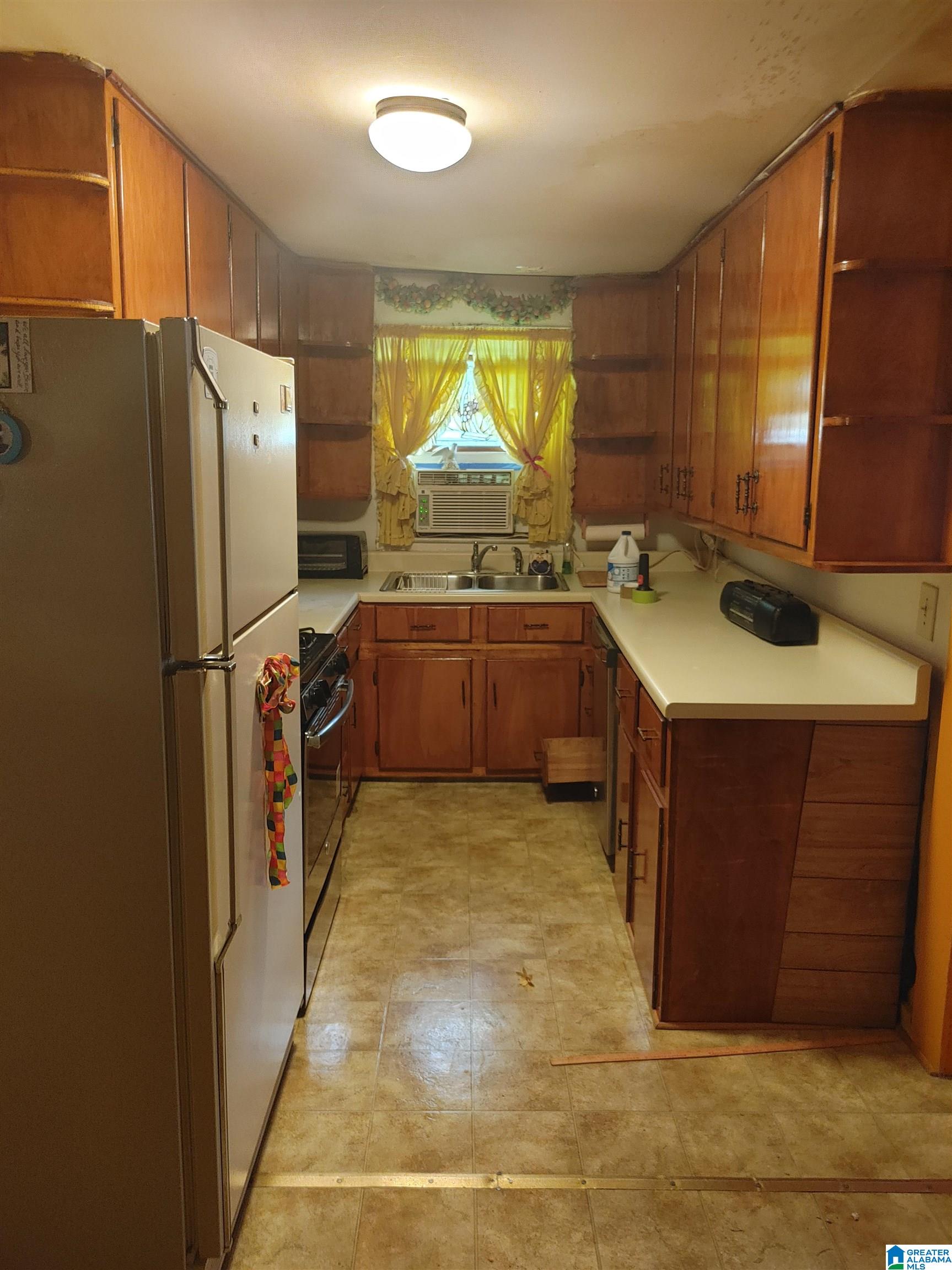425 Samford Street Montevallo, AL 35115 - Photo 3 of 9