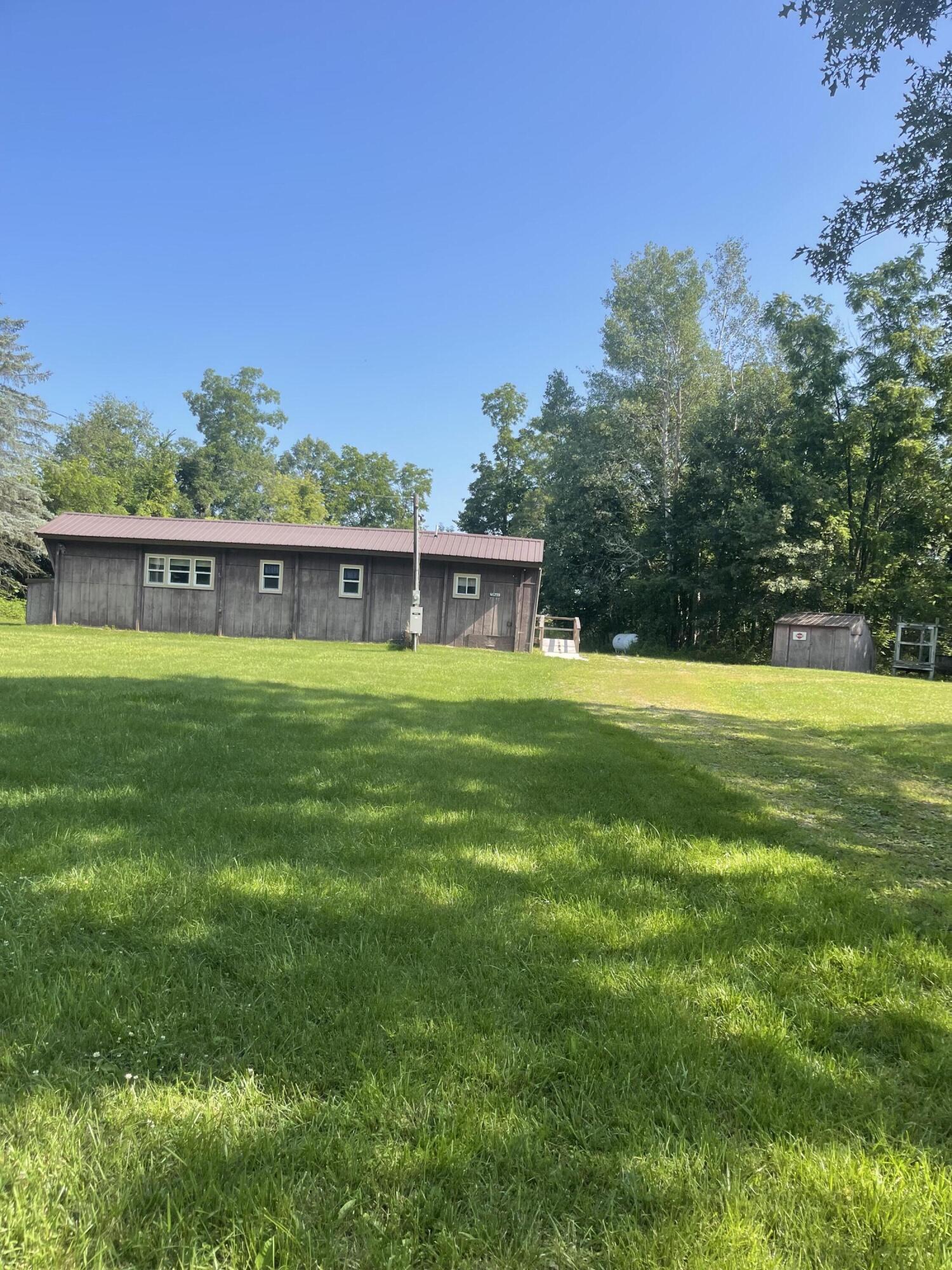 7195 Nickleplate Road, Unit 7237 Muir, MI 48860 - Photo 3 of 7 IMG_7081 (1)