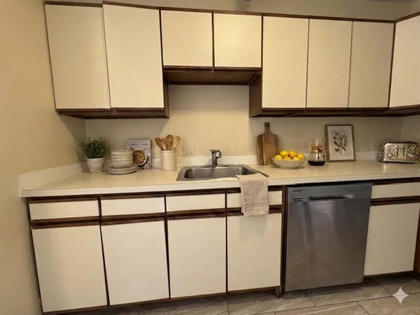 $2,600 | 1129 North Shore Road, Unit 3D, Revere, MA 02151