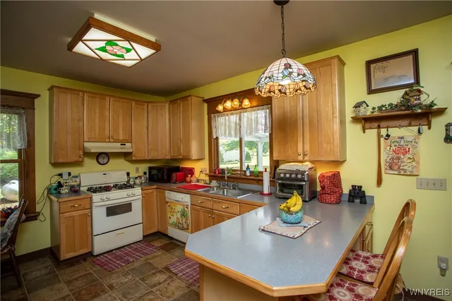 $1,275,000 | 5029 Humphrey Road, Great Valley, NY 14741