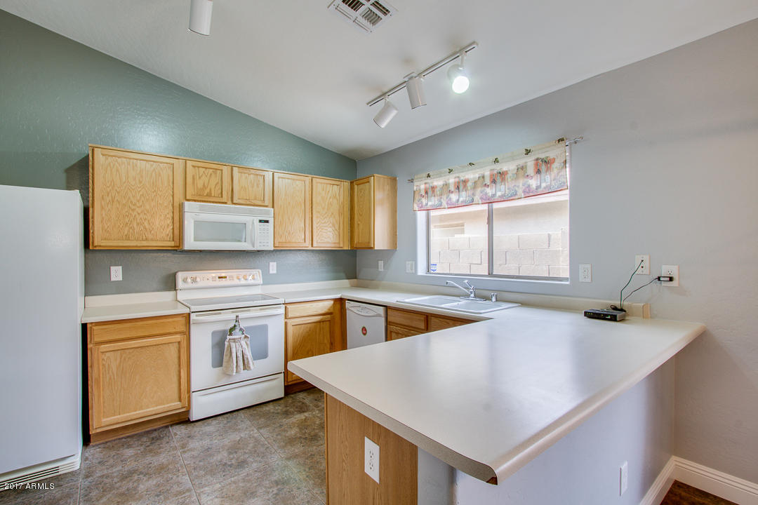 3792 South Conestoga Road Apache Junction, AZ 85119 - Photo 11 of 31 11-Conestoga