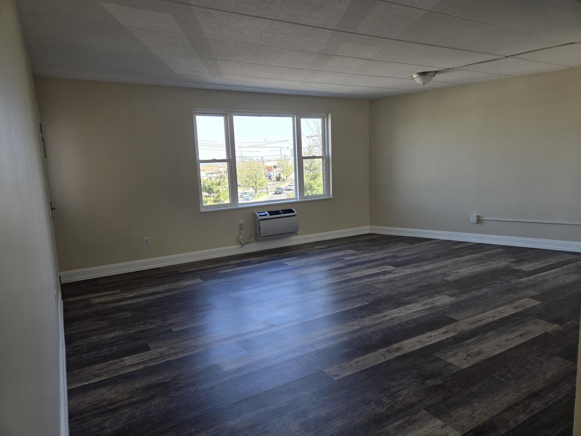 685 Prospect Avenue, Unit 9B Fairview, NJ 07022 - Photo 1 of 7