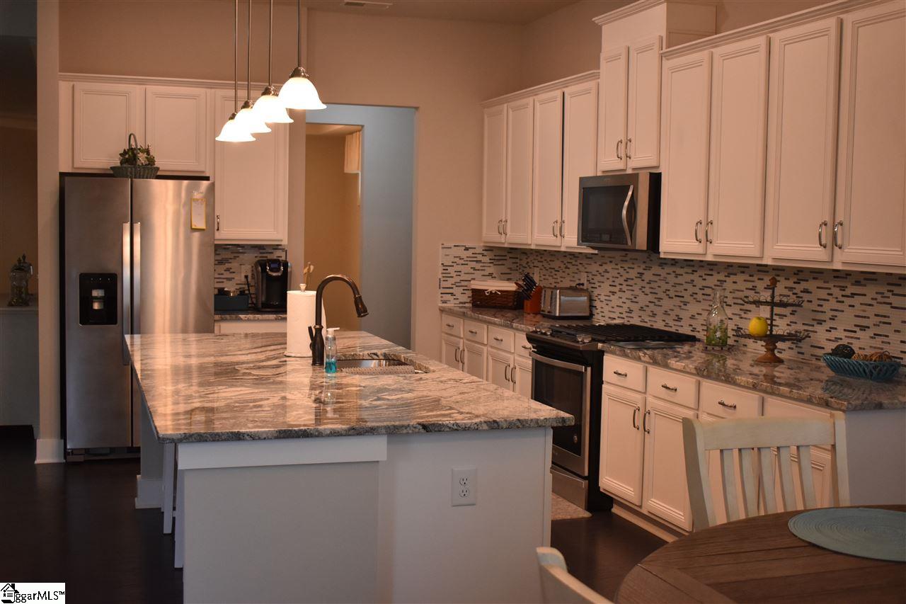529 Grandon Road Greer, SC 29651 - Photo 11 of 34 Gallery Image 11