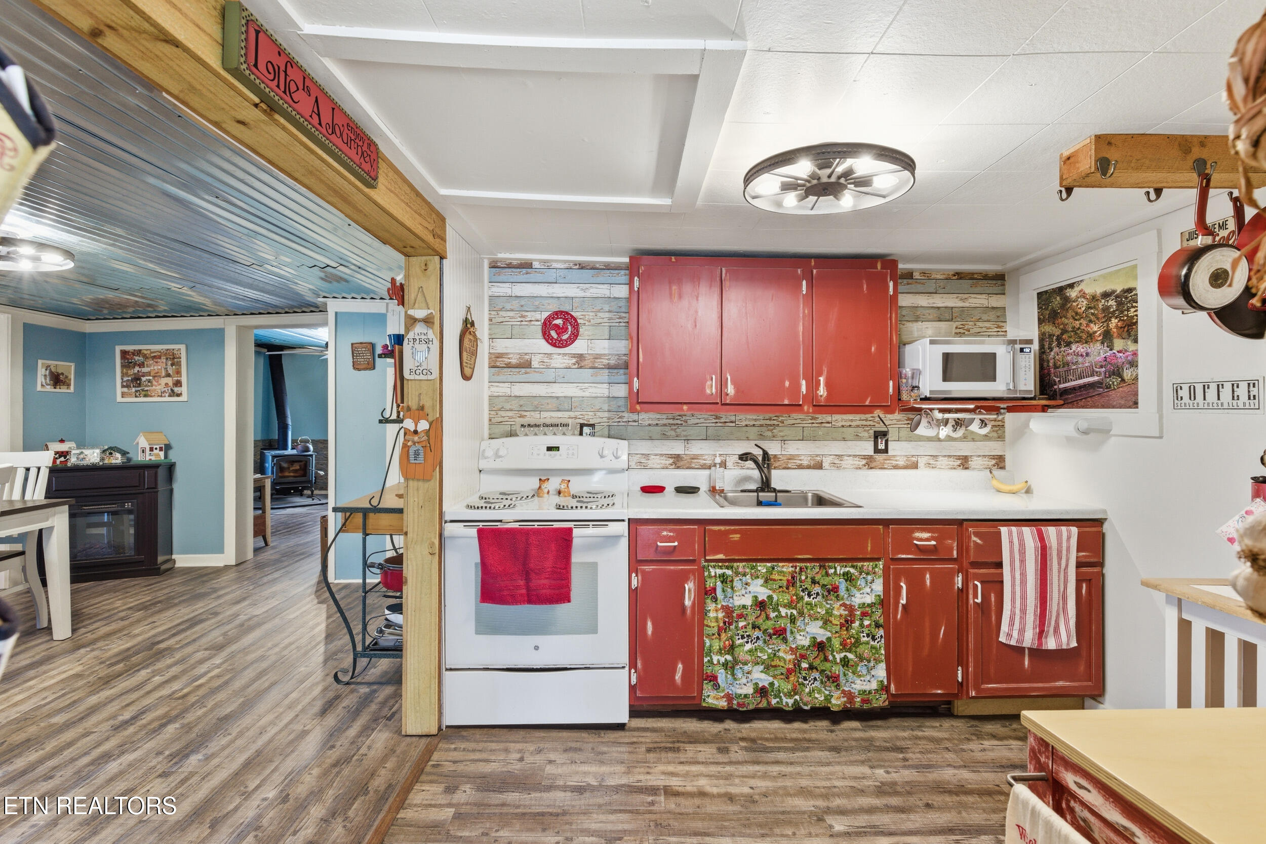 7810 Berry Williams Road Townsend, TN 37882 - Photo 30 of 43 knox_view_media_7810_berry_williams_rd_0