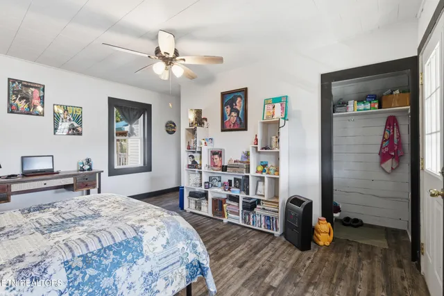 $399,900 | 7810 Berry Williams Road, Townsend, TN 37882