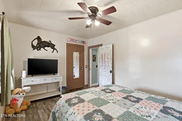 $399,900 | 7810 Berry Williams Road, Townsend, TN 37882