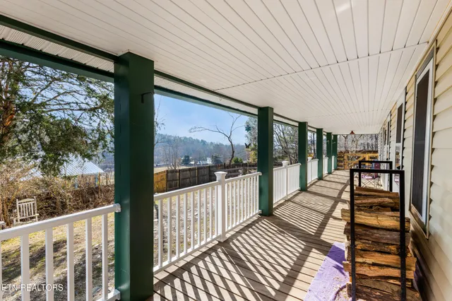 $399,900 | 7810 Berry Williams Road, Townsend, TN 37882