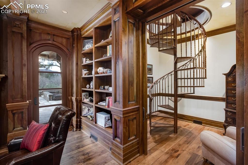 22 Crossland Road Colorado Springs, CO 80906 - Photo 12 of 40