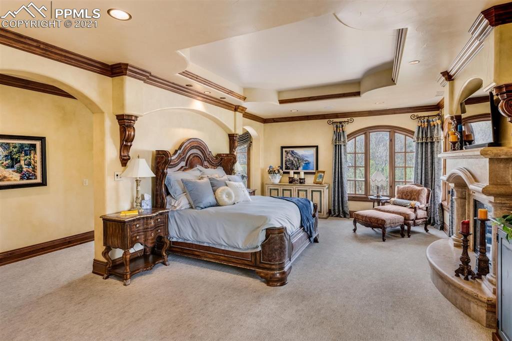 22 Crossland Road Colorado Springs, CO 80906 - Photo 13 of 40