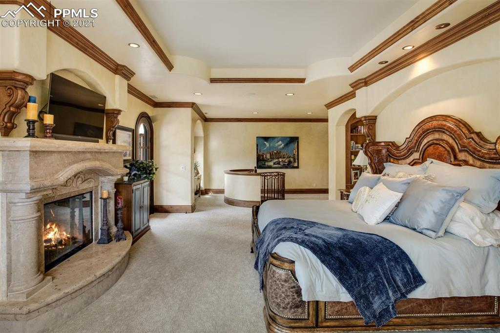 22 Crossland Road Colorado Springs, CO 80906 - Photo 14 of 40