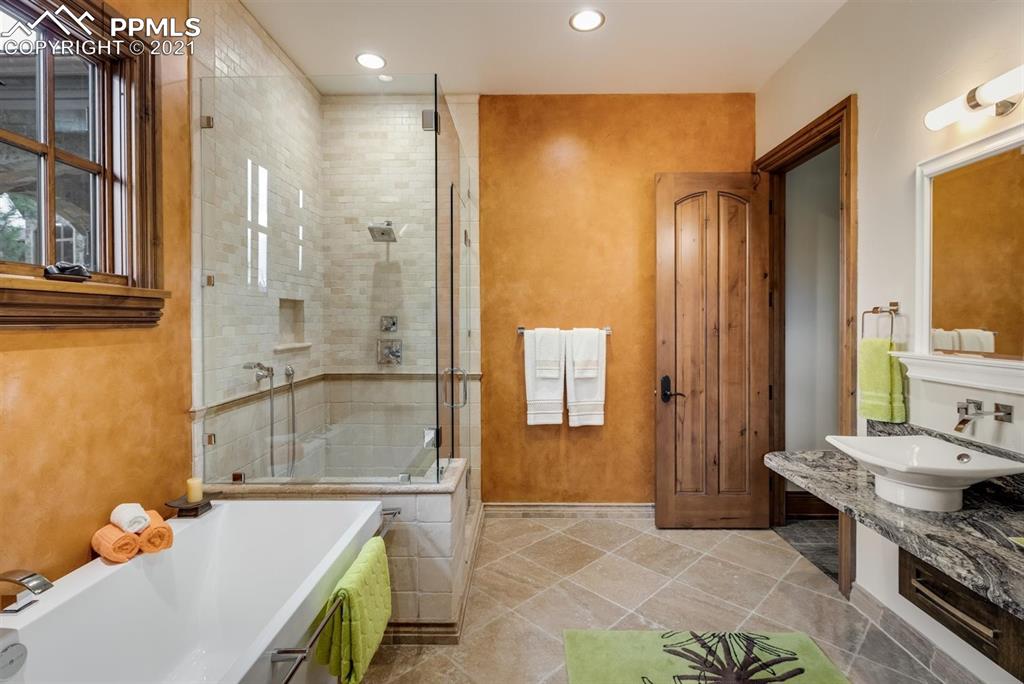 22 Crossland Road Colorado Springs, CO 80906 - Photo 39 of 40