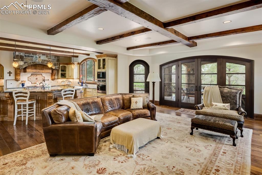 22 Crossland Road Colorado Springs, CO 80906 - Photo 9 of 40