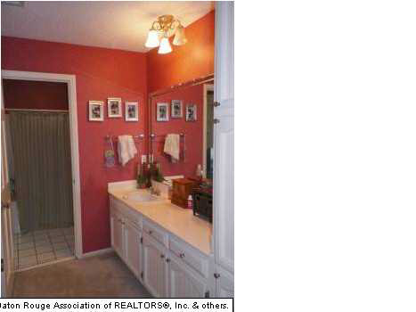 1350 Sharp Road Baton Rouge, LA 70815 - Photo 13 of 27