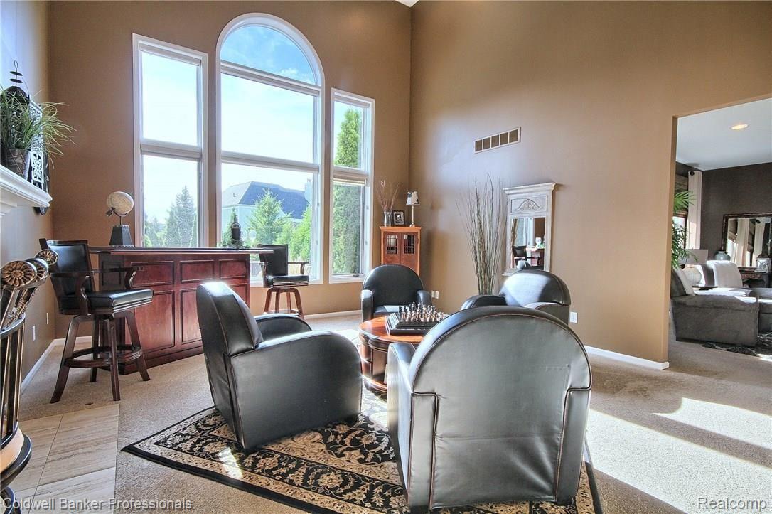 47815 Pavillon Road Canton, MI 48188 - Photo 17 of 42 Family_Room.jpg