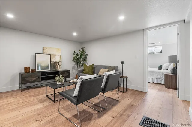 $829,000 | 701 West Quincy Avenue, Englewood, CO 80110