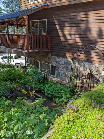 $1,513,003 | 483 Paradise Road, Pinehurst, ID 83850