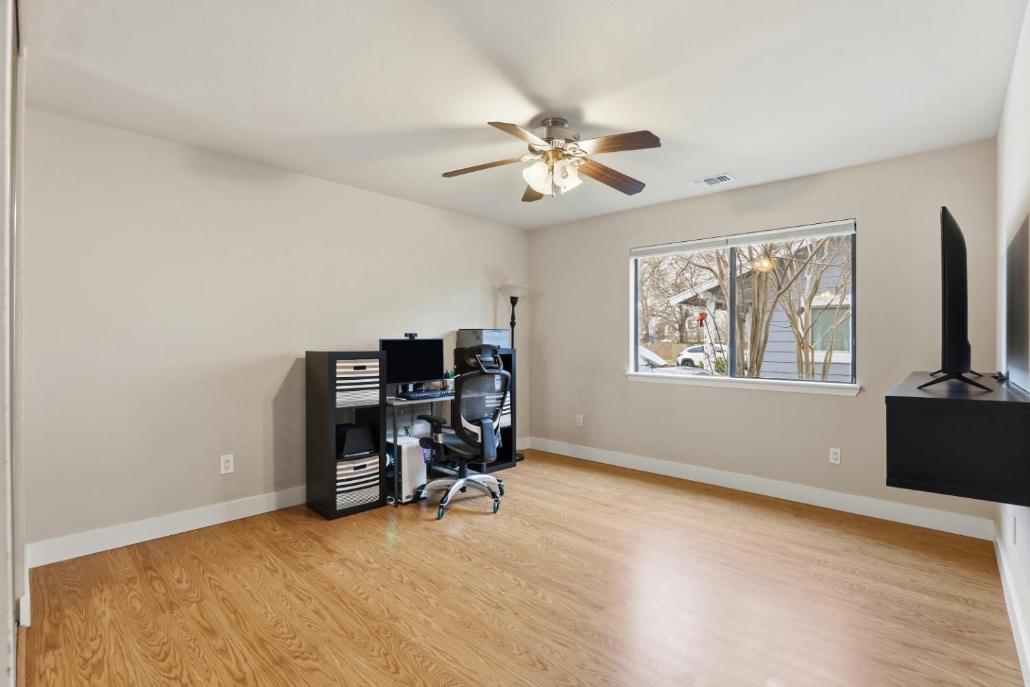 4208 Sherlock Way Citrus Heights, CA 95610 - Photo 26 of 37