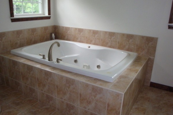 143 Lord Road Templeton, MA 01468 - Photo 8 of 8 Gallery Image 8