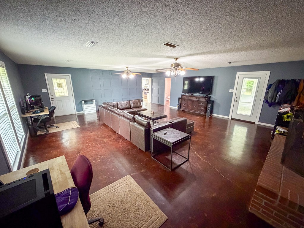 180 South Rex Slocomb, AL 36375 - Photo 4 of 44