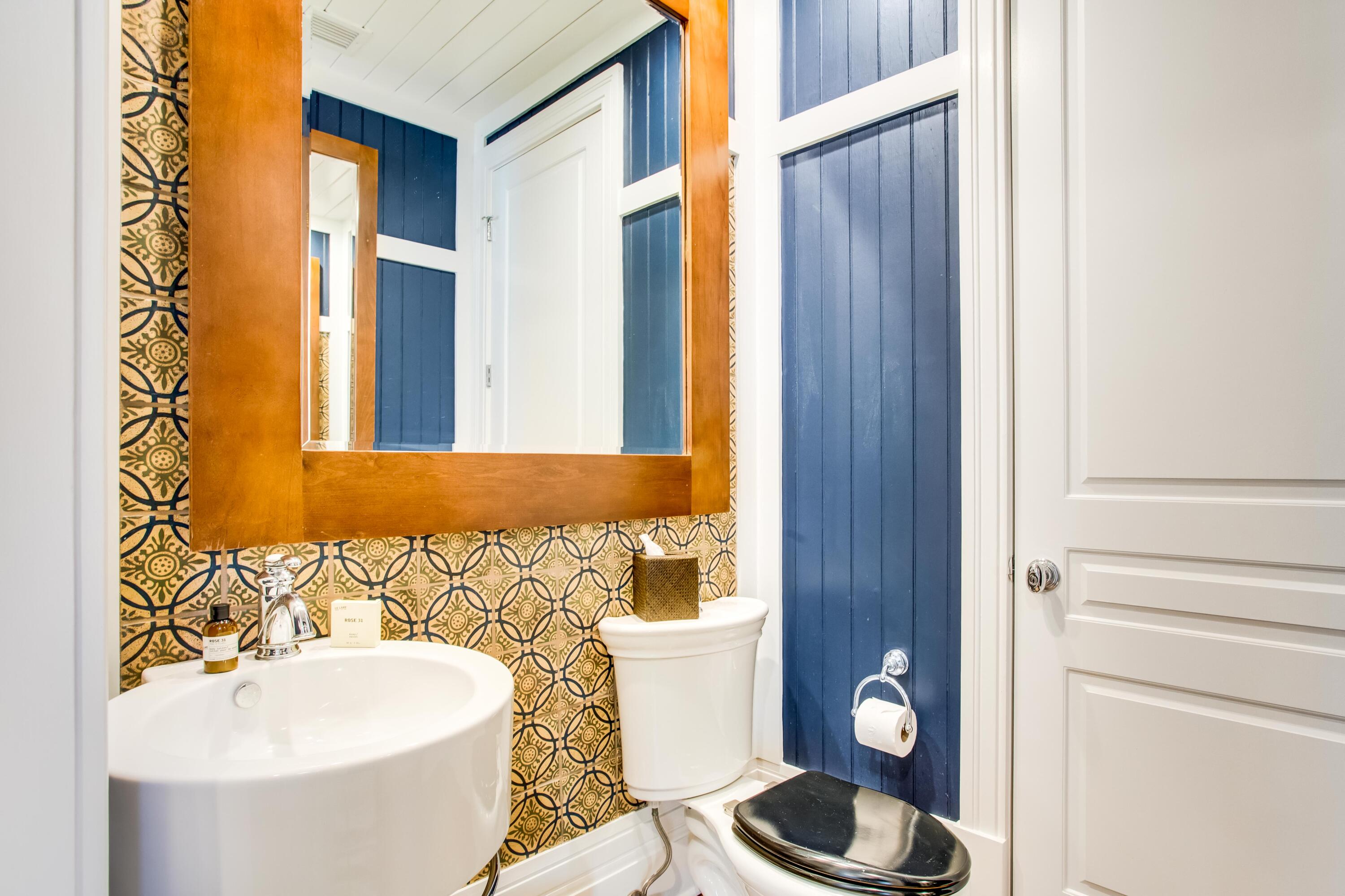 8117 Inspiration Drive, Unit C1 Miramar Beach, FL 32550 - Photo 16 of 34 Powder Room