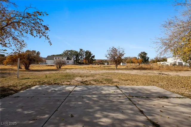 $457,000 | 2925 Rice Street, Logandale, NV 89021