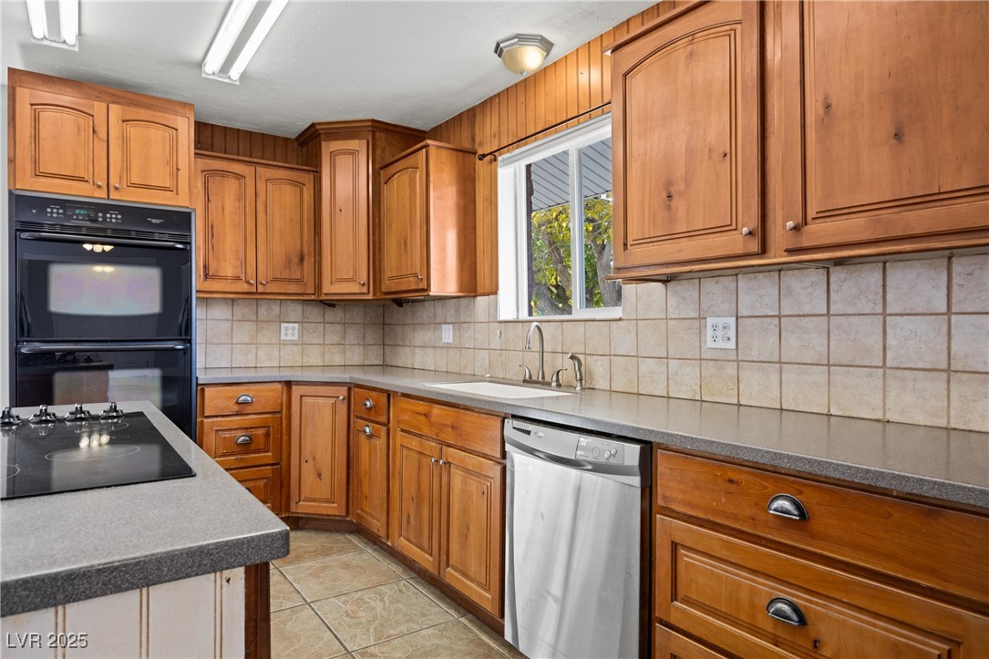 2925 Rice Street Logandale, NV 89021 - Photo 10 of 92