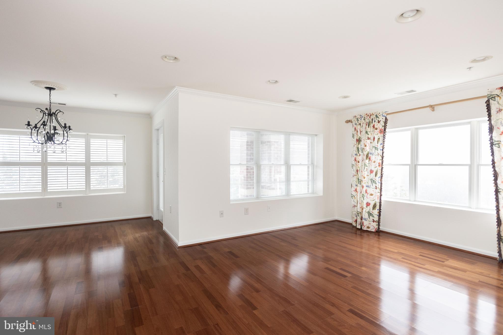 12251 Roundwood Road, Unit 508 Lutherville-Timonium, MD 21093 - Photo 12 of 38 Den off Kitchen