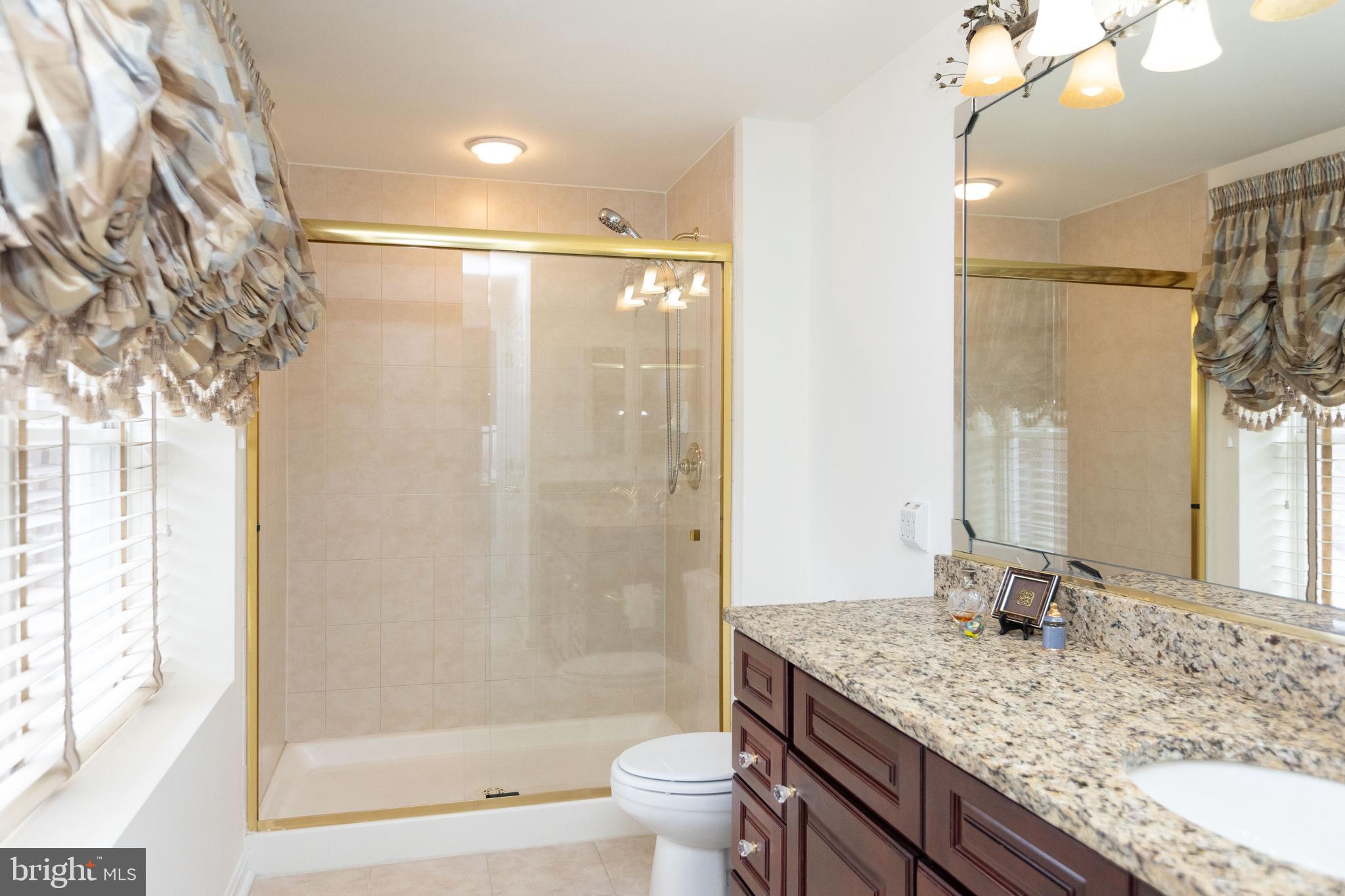 12251 Roundwood Road, Unit 508 Lutherville-Timonium, MD 21093 - Photo 19 of 38 Primary Bath