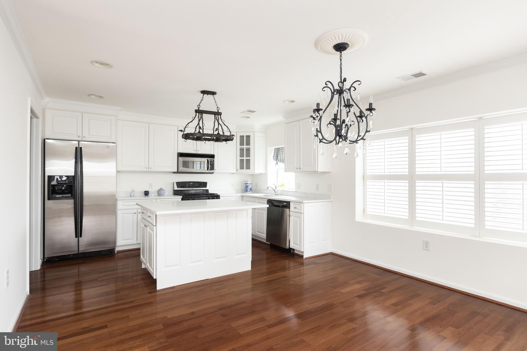 12251 Roundwood Road, Unit 508 Lutherville-Timonium, MD 21093 - Photo 5 of 38