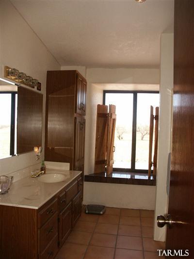 4777 East Perry Road Dragoon, AZ 85609 - Photo 10 of 31