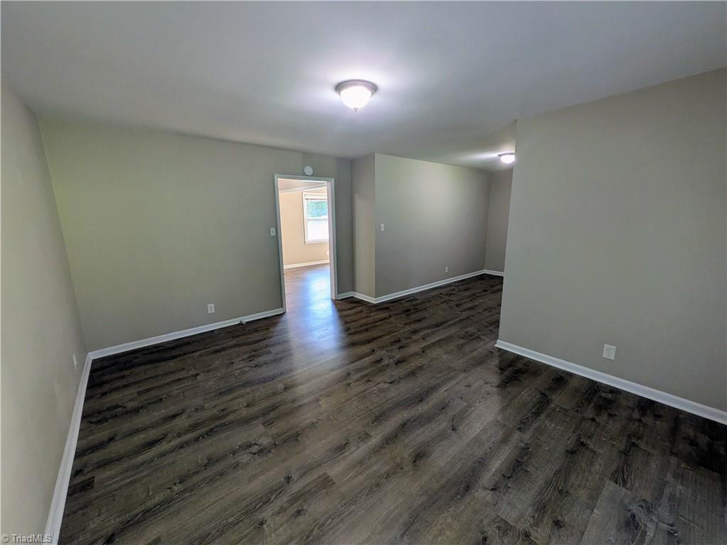 1755 Camden Road Winston-Salem, NC 27103 - Photo 4 of 13