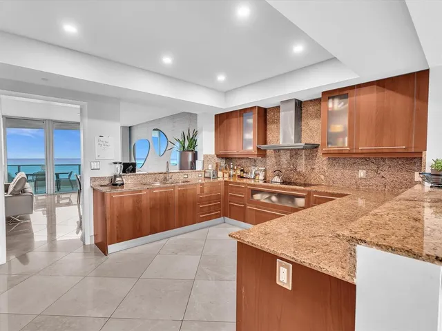 $2,095,000 | 1600 South Ocean Boulevard, Unit 403, Pompano Beach, FL 33062