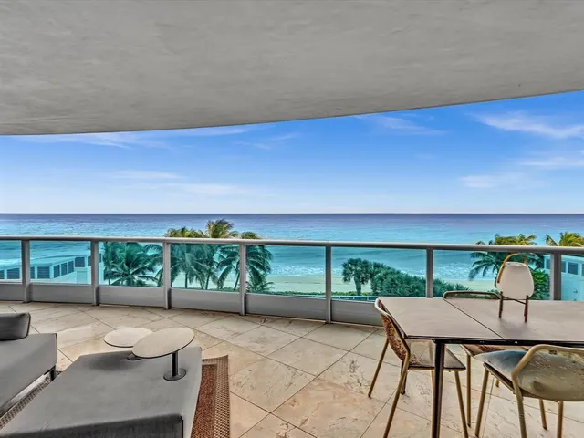 $2,095,000 | 1600 South Ocean Boulevard, Unit 403, Pompano Beach, FL 33062